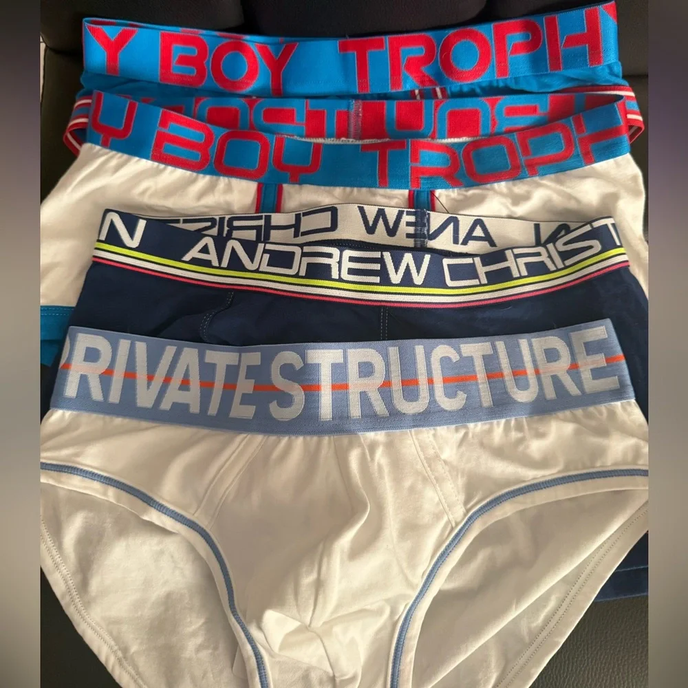 Set of 4 high end brand name Underwear - Picture 2 of 10